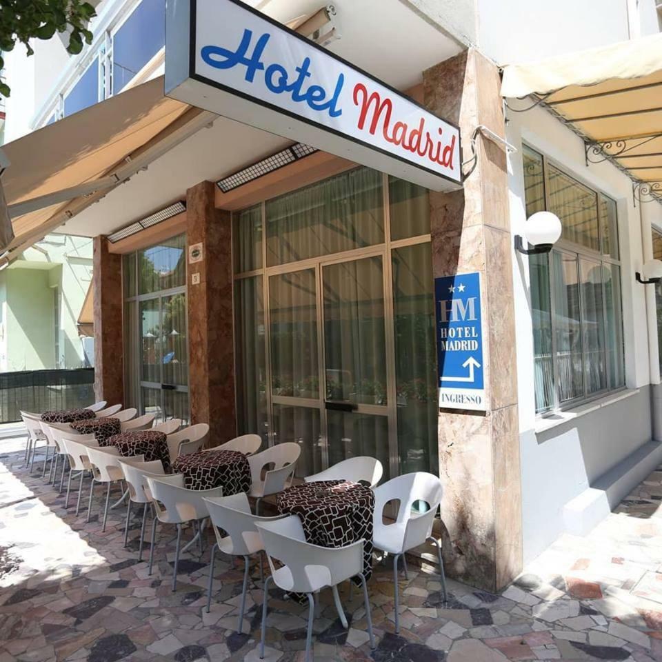 Hotel Madrid 卡托利卡 外观 照片